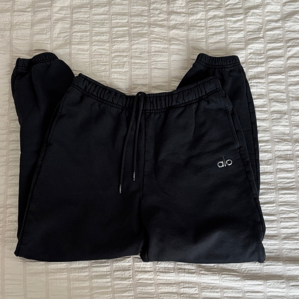 ALO Yoga Accolade Joggers